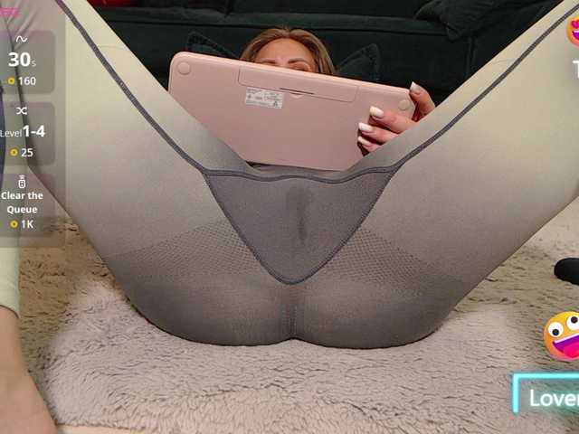 victoriakim66 live cam on BongaCams