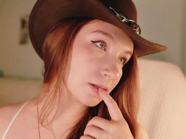 AlytheAmore live cam on BongaCams