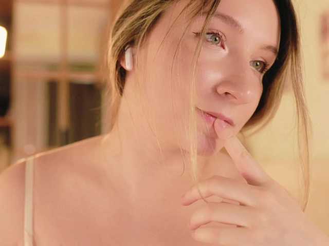 AlytheAmore live cam on BongaCams
