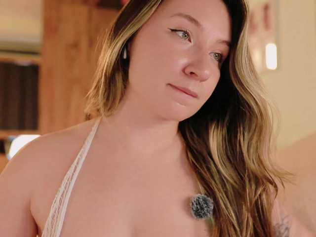 AlytheAmore live cam on BongaCams