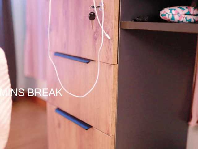 AlytheAmore live cam on BongaCams