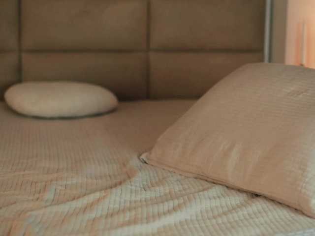 AlytheAmore's BongaCams show and profile