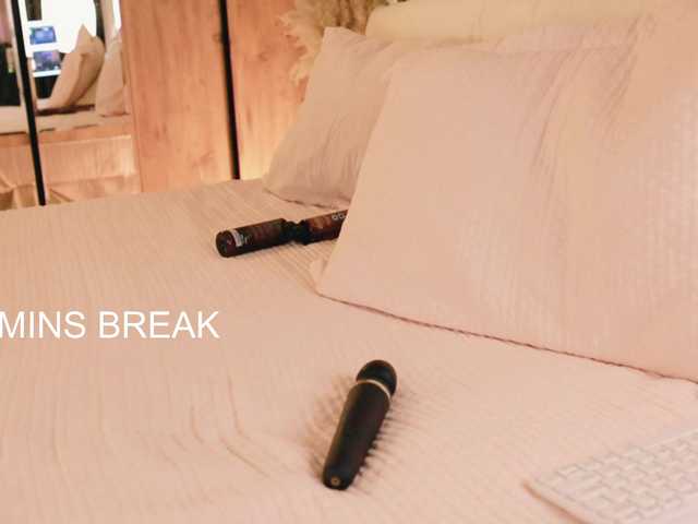 AlytheAmore live cam on BongaCams