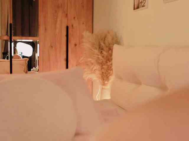 Alythea webcam