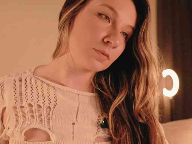 Alythea webcam