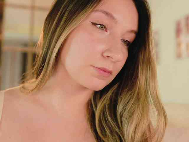 Alythea webcam