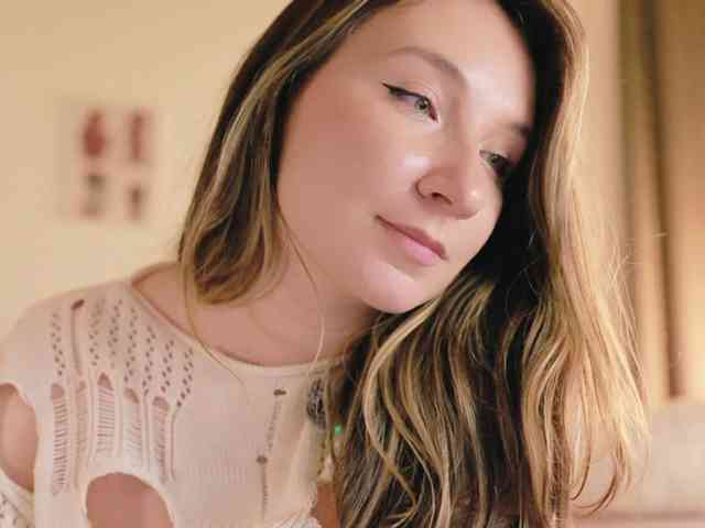 Alythea webcam