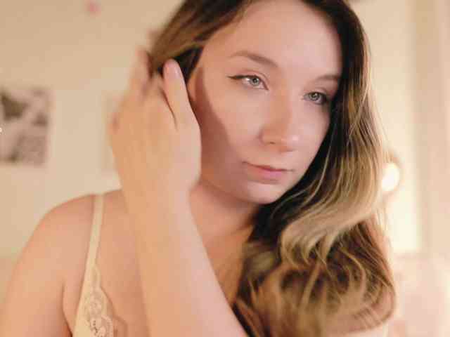 Alythea webcam