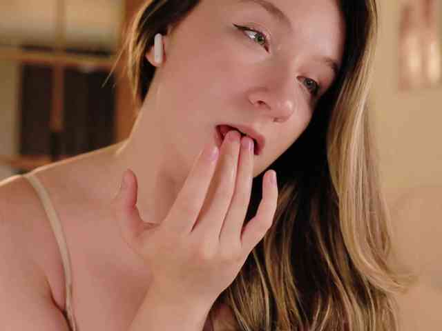 Alythea webcam