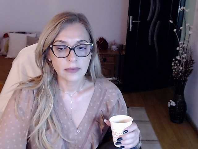 Evamaria2025 live cam preview