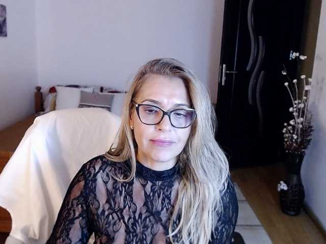 Evamaria2025 live cam preview