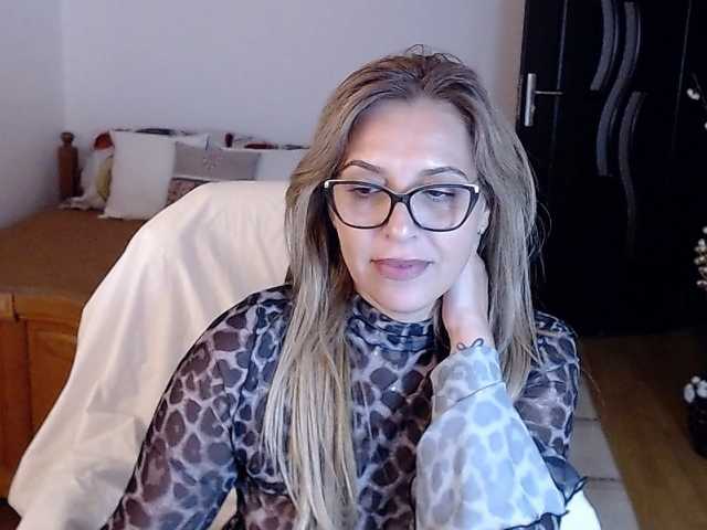 Evamaria2025 live cam preview