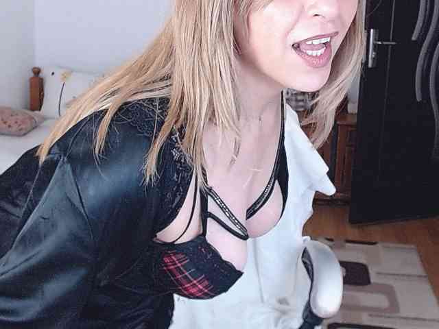 Evamaria2025 webcam