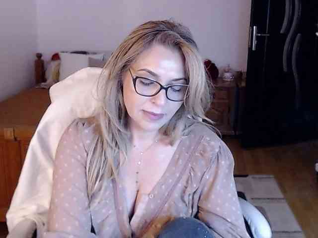 Evamaria2025's webcam live show