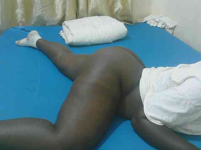 Sexy-Quincy11 webcam