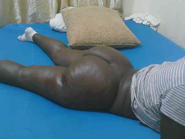 Sexy-Quincy11 webcam