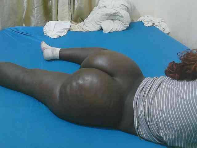 Sexy-Quincy11 webcam