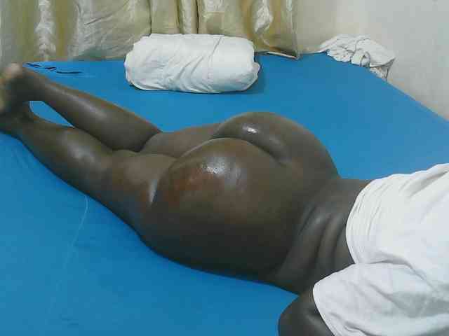 Sexy-Quincy11 webcam