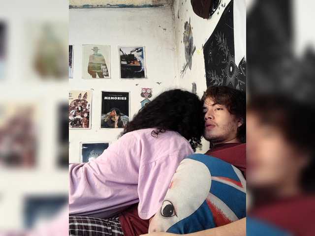 HotHoneyChile's BongaCams show and profile