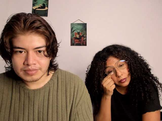 HotHoneyChile live cam