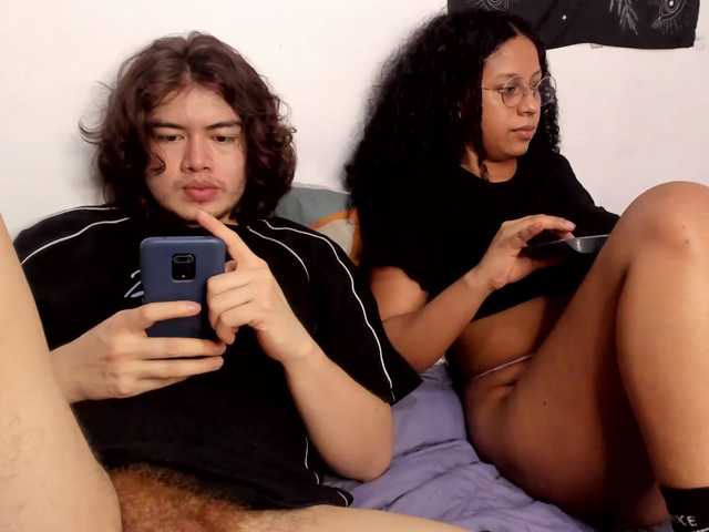 HotHoneyChile live cam on BongaCams