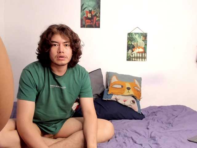 HotHoneyChile live webcam show
