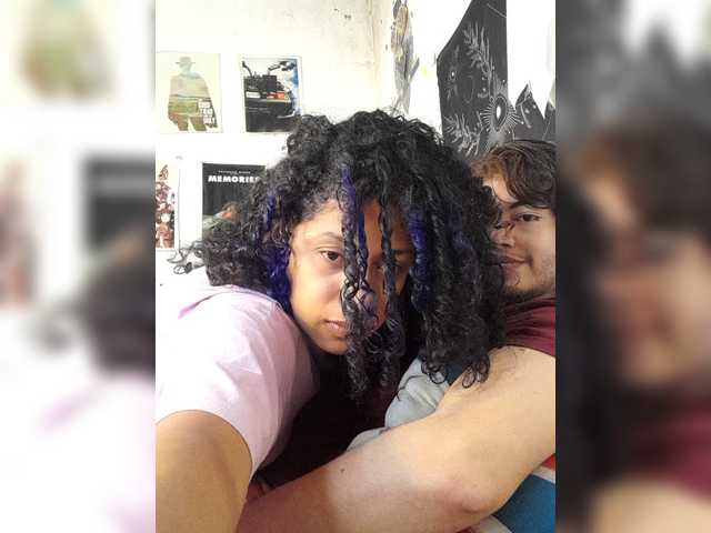 HotHoneyChile's BongaCams show and profile