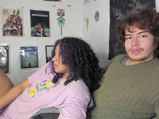 HotHoneyChile webcam