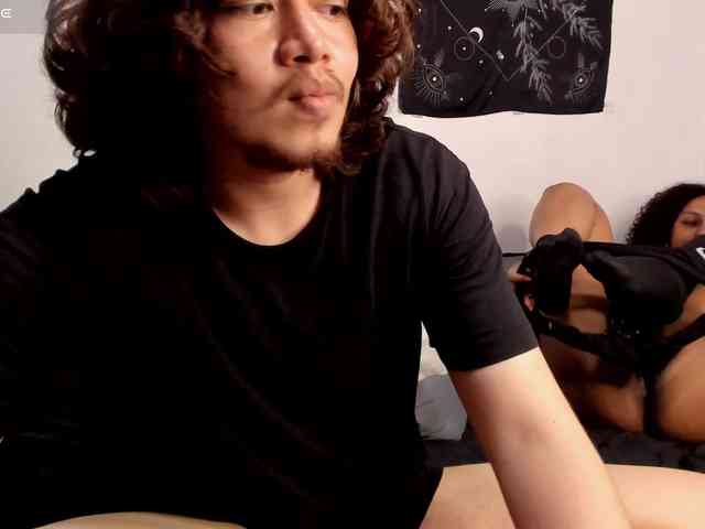 HotHoneyChile webcam
