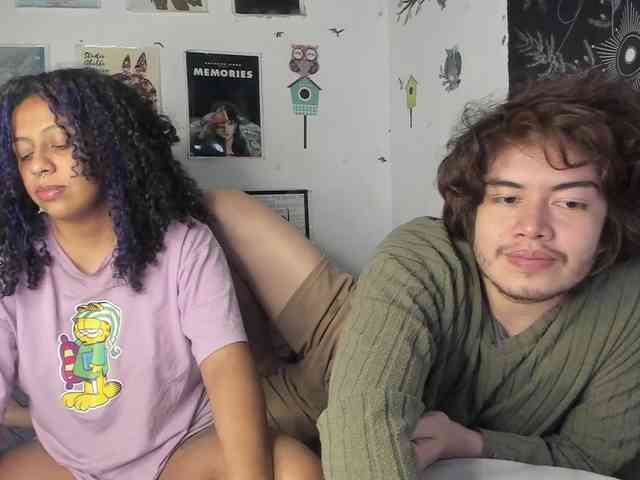 HotHoneyChile webcam