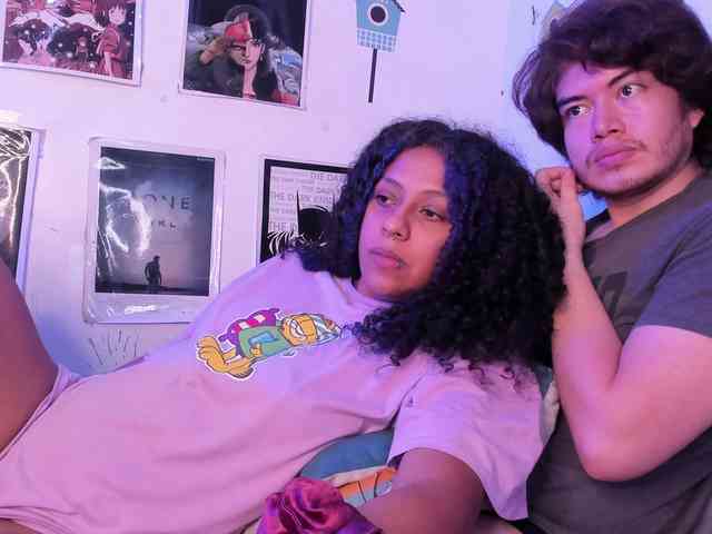 HotHoneyChile webcam