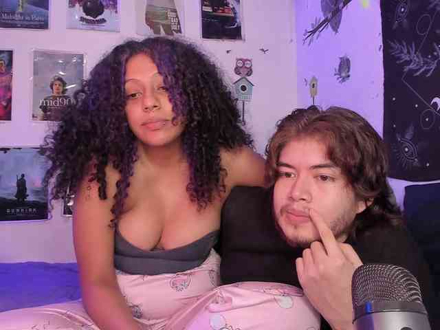 HotHoneyChile webcam