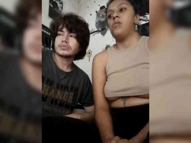 HotHoneyChile webcam