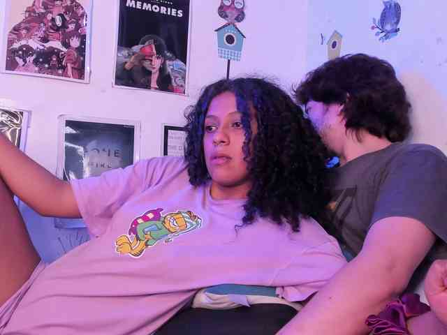 HotHoneyChile webcam