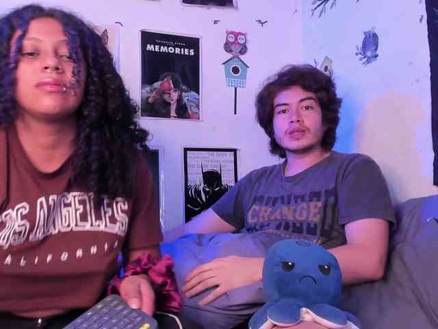 HotHoneyChile webcam