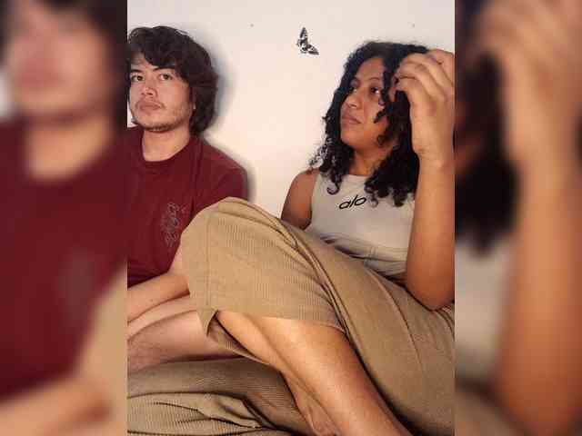 HotHoneyChile webcam