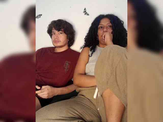 HotHoneyChile webcam