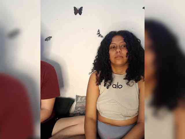 HotHoneyChile webcam