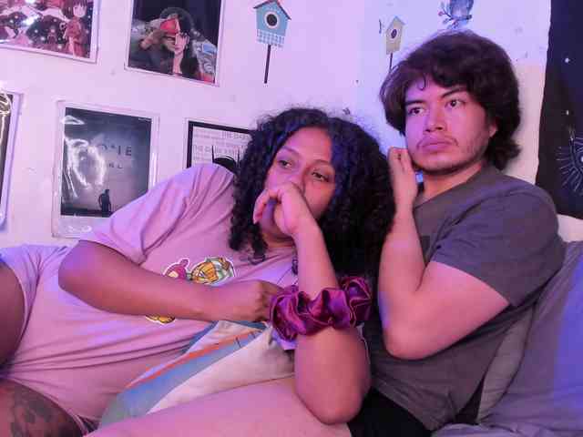 HotHoneyChile webcam