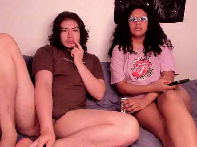 HotHoneyChile webcam