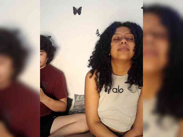 HotHoneyChile webcam