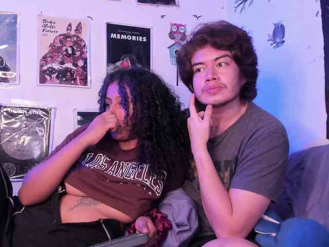 HotHoneyChile webcam