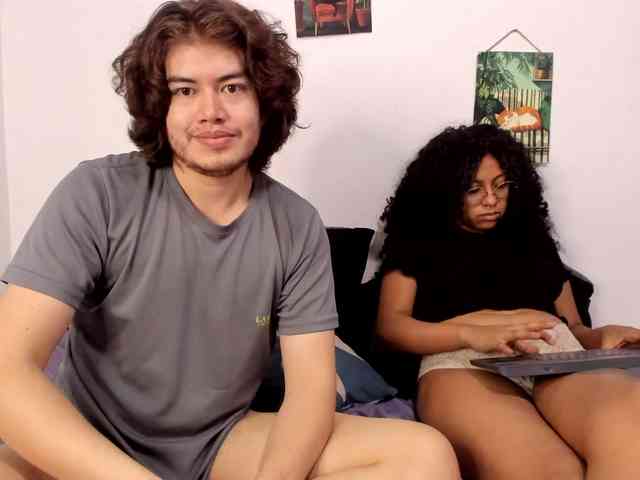 HotHoneyChile Sex Cam Show