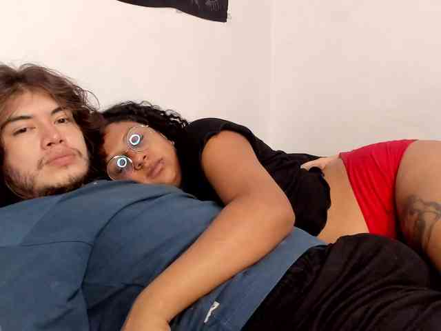 HotHoneyChile webcam