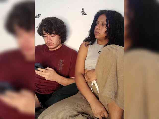 HotHoneyChile webcam