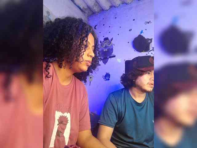 HotHoneyChile webcam