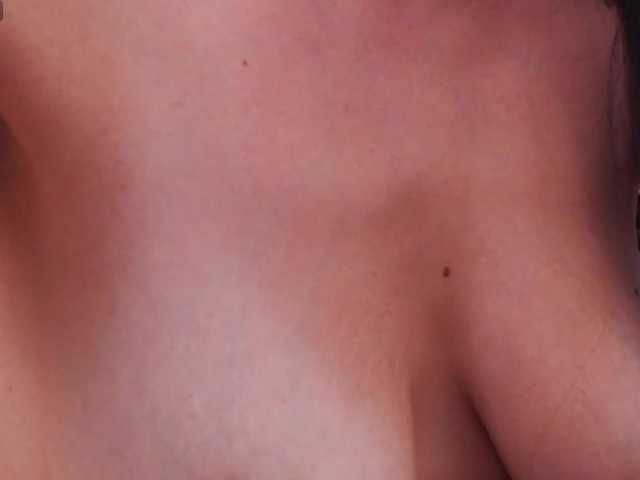 ValeriaFoxx live cam on BongaCams
