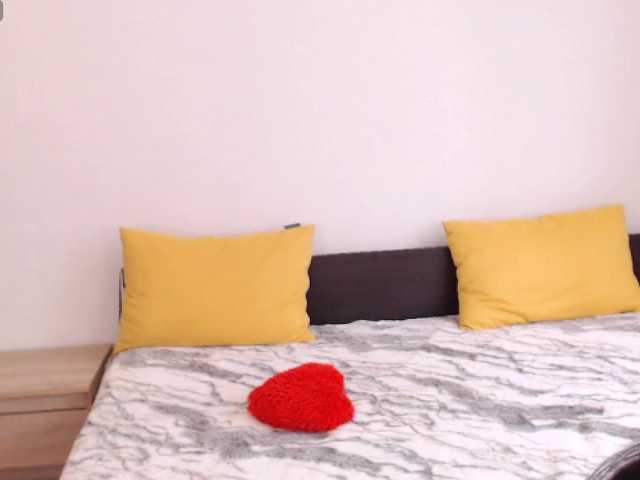 ValeriaFoxx live cam on BongaCams
