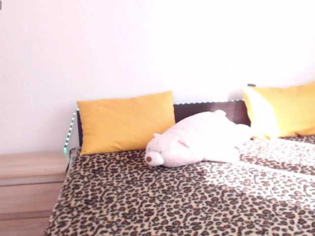 ValeriaFoxx live cam on BongaCams