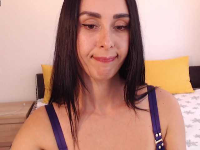 ValeriaFoxx